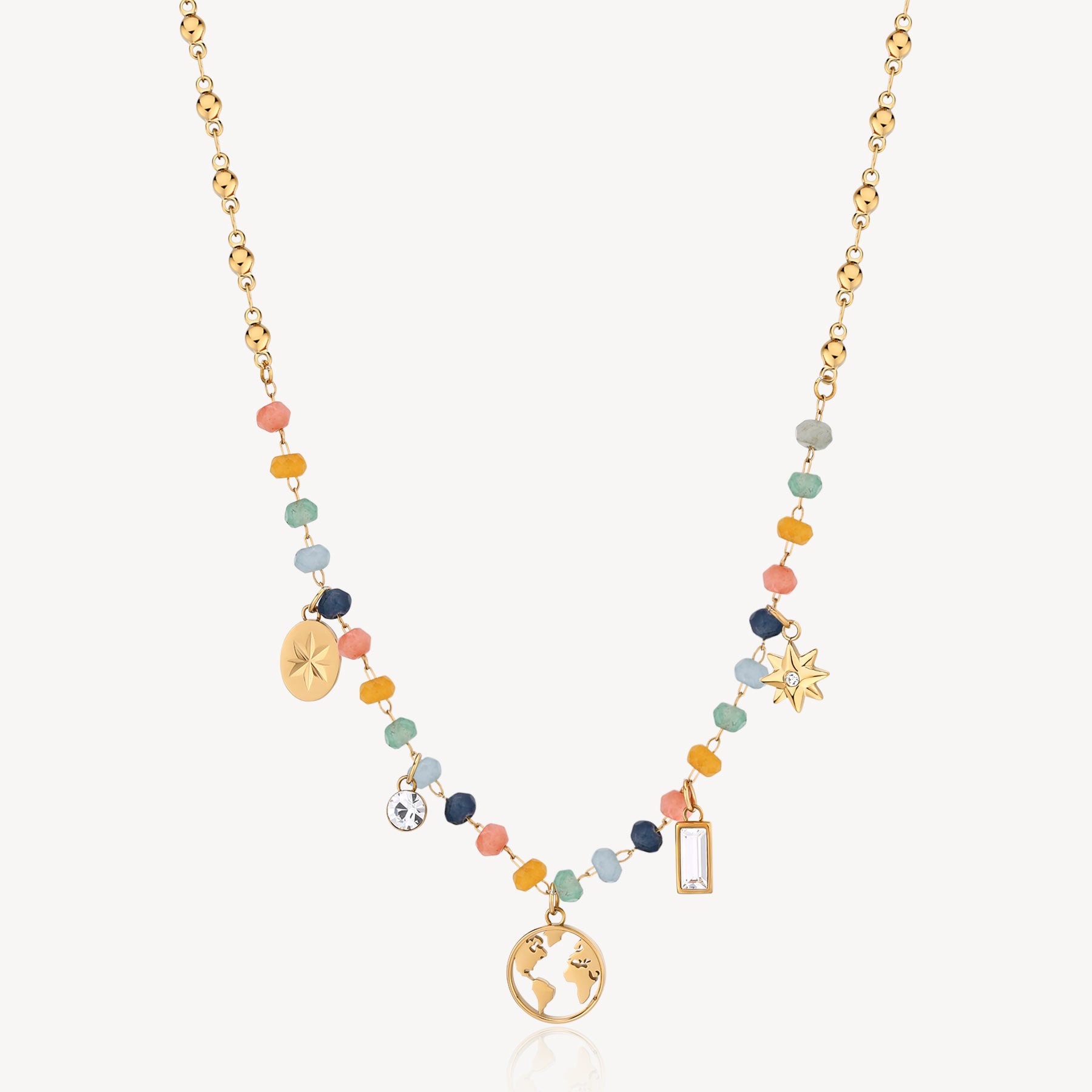 Collana girocollo in acciaio 316L e finitura pvd oro 14K con calcedonio multicolore, pendenti a forma di mondo, stella, medaglie